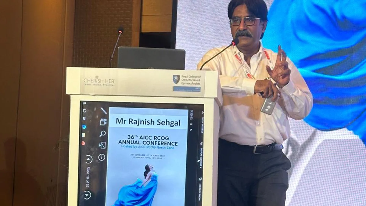 Rajnish Sehgal speaking at the 36th AICC RCOG Annual Conference, New Delhi